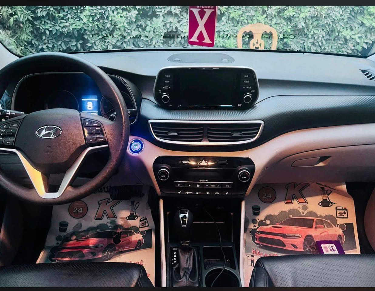 السلام عليكم
توسان 2020 أمريكي 
مبدل جاملغ امامي بلاد و بنيد
بصمه
بصمه ابواب
جلد
2 قطعه تبريد
رادار جانبي
تحكم ستيرن
شاشه أندرويد 
كامره خلفيه
حساسات امامي خلفي
كشنات تدفئه 
محرك 2400 Gdi
رقم بغداد 
كير ومحرك وصدر وتايرات وتبريد جاهزه
ماشيه 95 الف ميل 
السعر 168 وبيه مجال 
العنوان بغداد بسماية
صور الحادث مع المنشور
رقم صاحب السيارة ***********
