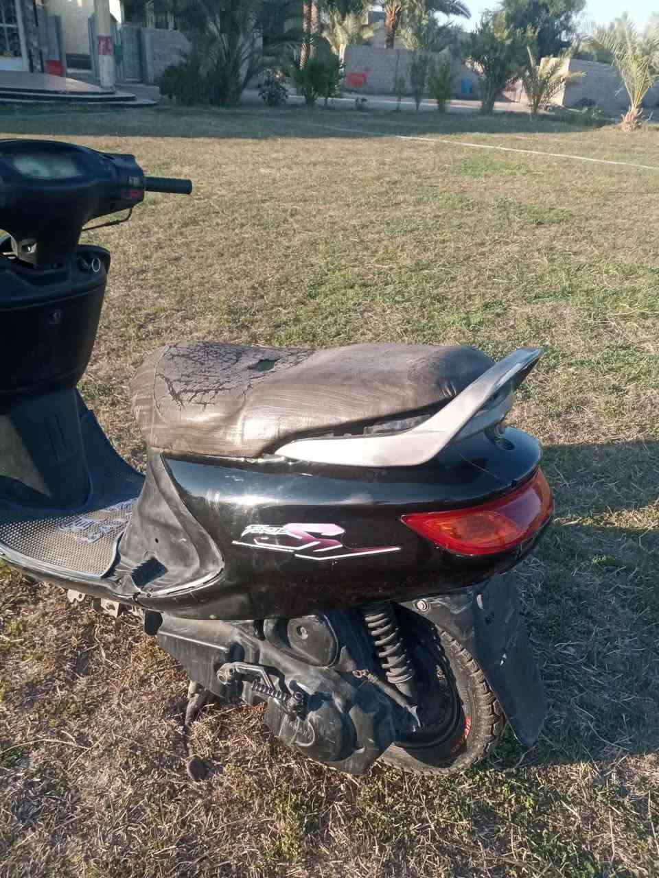 السلام عليكم دراجه فراشه للبيع حاويه دراجه خير من الله شلعه ومعدل كهربائيات كله شغاله مكان بابل الشوملي السعر 450وبيه مجال للاستفسار  ***********واتساب
