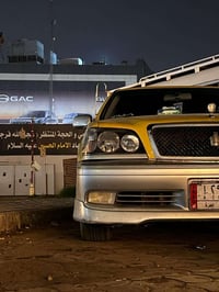 اريد خط موضفات سياره صغيره ملكه متفرغ هاذه رقمي 07818803348