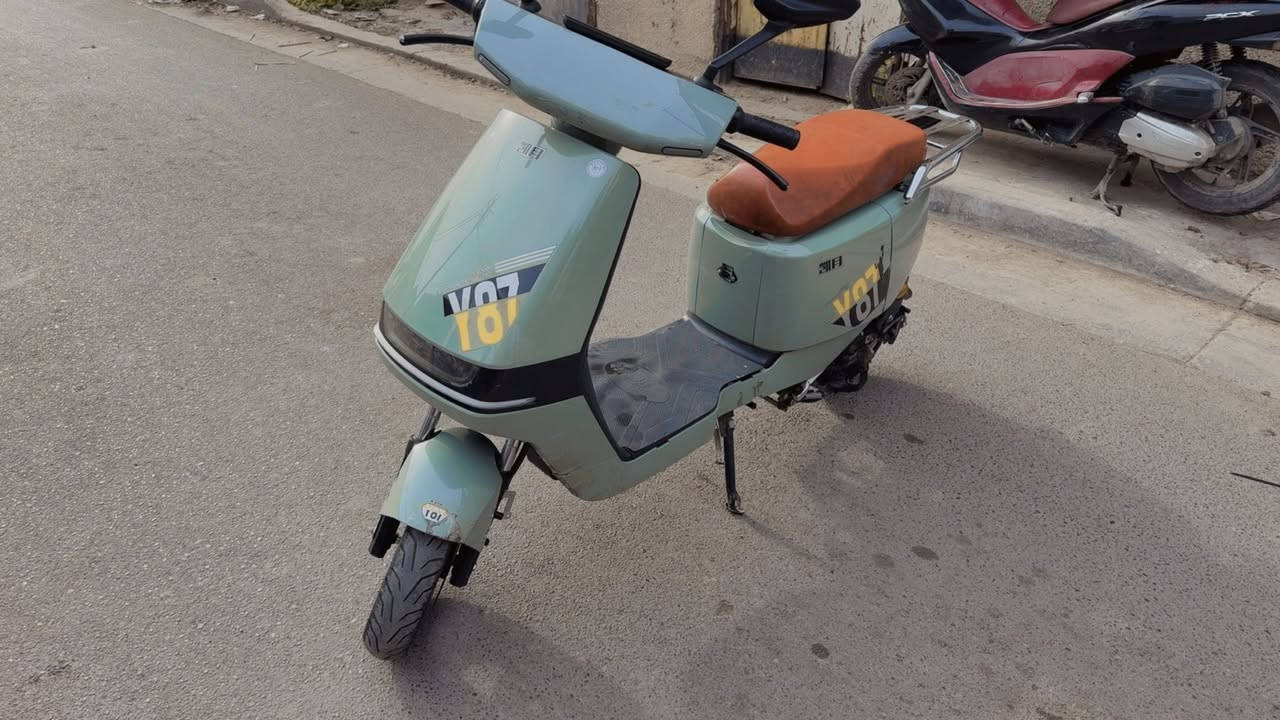 دراجات شحن للبيع Y87 السعر 350 و  الهارلي 200 العنوان بغداد الحريه ***********
