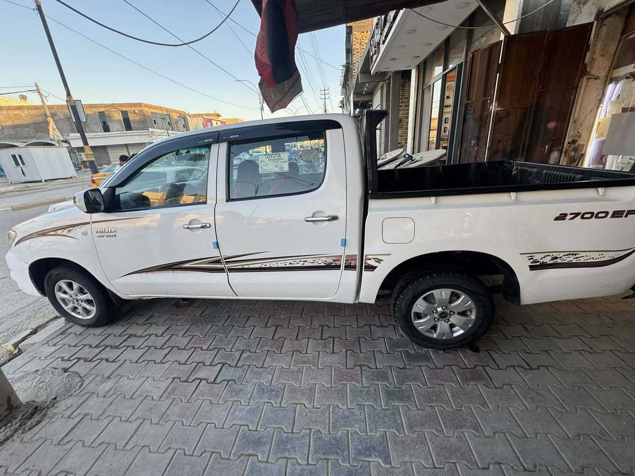 السام عليكم بيكم فلاونزه مديد 2009 مكفوله السياره بسمي مداور  ثاني يوم سنويه ورقم جدد  كهرابائيات كلهة شغاله تخم تاير جديد تبريد ثلج  شاصي 19ما ناقصه شي  سعر 145
استفسار ***********
