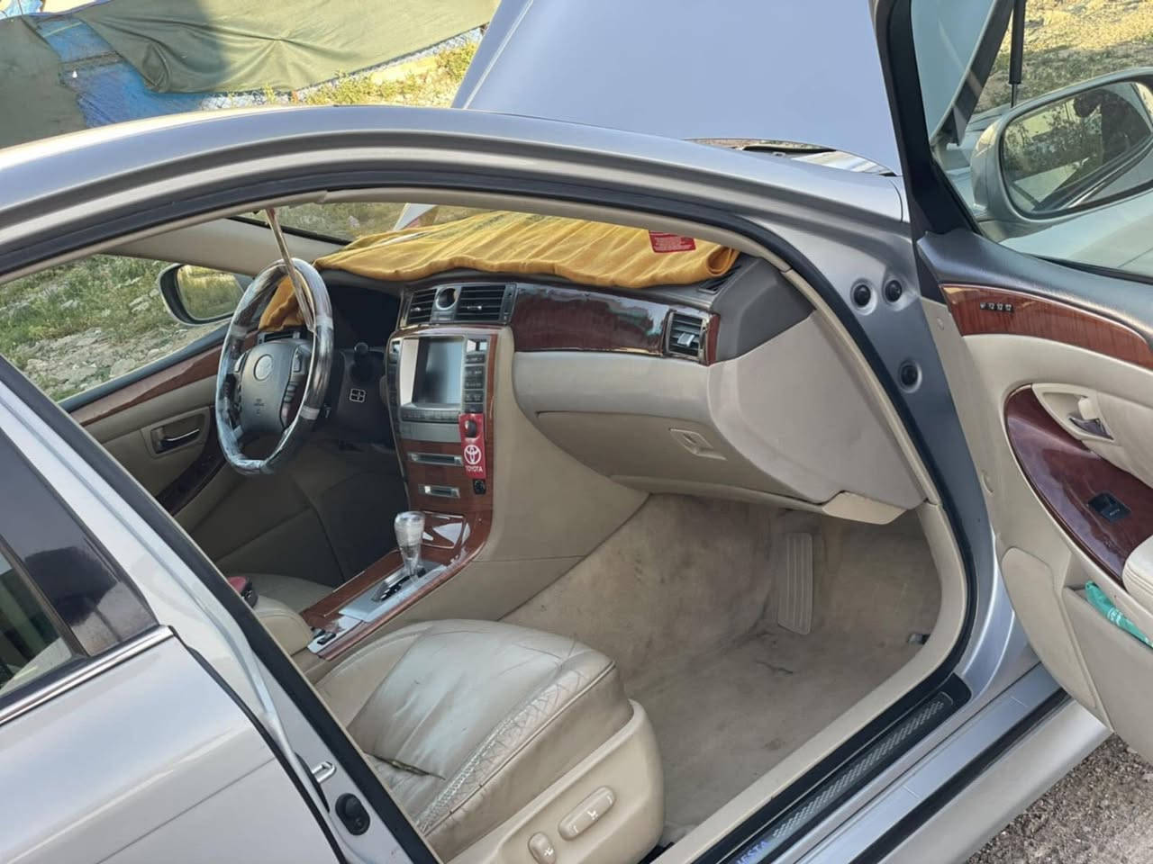 majesta v8. 2006ساخ( فول فول مواسەفات بەس سڵایت نیە هەمووگیانی لەسەر دەقی شەریکە ماوە   سێ پارچەی ئەوروپای هەیە بێ ناو گرتن  ماڵەکە خۆی دیارە دەبڵەکانی ئیش ئەکات وەک شەریکە  بۆ نرخ تێل بکە ***********  ڤایبەر وەتسئاپ
