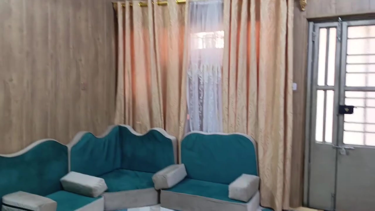 عندي جلسه عربية للبيع مكان شعلة او تبادل بديوان أو تخم التحب


**إذا كنت صاحب هذا الإعلان وتريد حذفه لأي سبب، رجاءا أرسل رسالة إلى الدعم الفني**