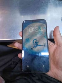 12 برو ماكس m ذاكره 256 بطاريه 77 كلشيي ممبدل بي شغلتين الفيس ايدي ميش...