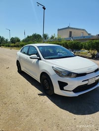 كيا ريو • ٢٠٢٢ • مكفولة