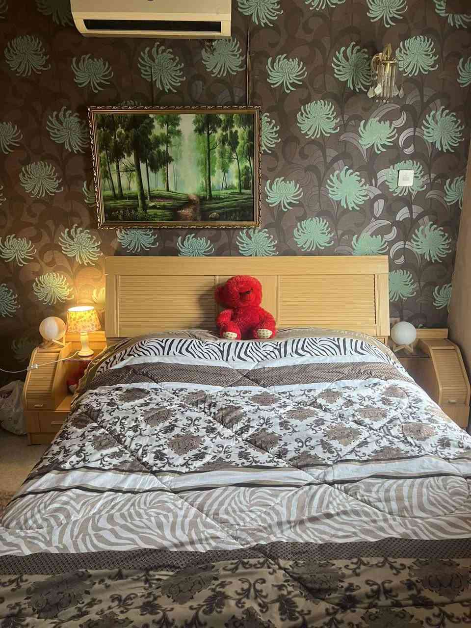 ئه م شتانه بو فروشتن 

سيسه مي دوو نه فة ري 6پارچه توركيه شتيكي جوان و بي عه يبه

مه كينه ي خه ياتي په پوله وه ك لوك واية 1مانگ  به كار هاتوة

مه خسه لي دةست شور

سيسه مي منالان  لوكه شوختي نيه

 مئزي تيڤي
هةر بةربزيك مشته ريه نامه بنيريت ياخود تيل بكات
***********ڤايبه ر +وتس اپ السليمانية, العراق
