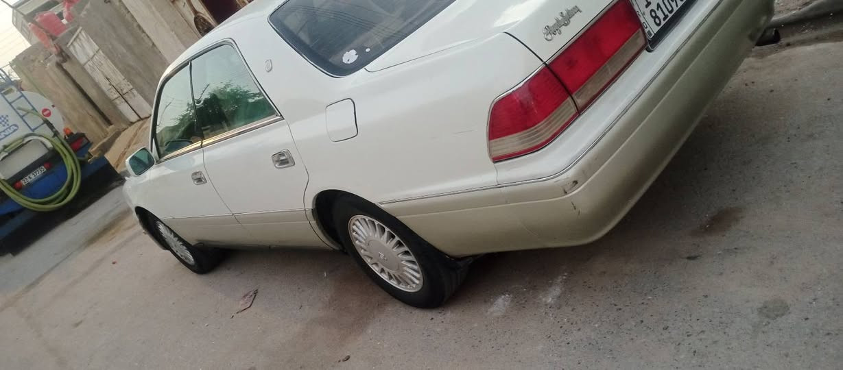 السلام عليكم راس الثور ياباني مكفول من الكص والنقل والضربه والصبغ العالم بيه بس الحزام الجوه مصبوغ كير محرك 3000الالف فيشتين بسمي السياره رقم بصره نكليزي حداده تبريد دواخل تخبل السياره السعر 105وبيه مجال للشراي عنواني الزبير. حي القائد البصرة, العراق


**إذا كنت صاحب هذا الإعلان وتريد حذفه لأي سبب، رجاءا أرسل رسالة إلى الدعم الفني**