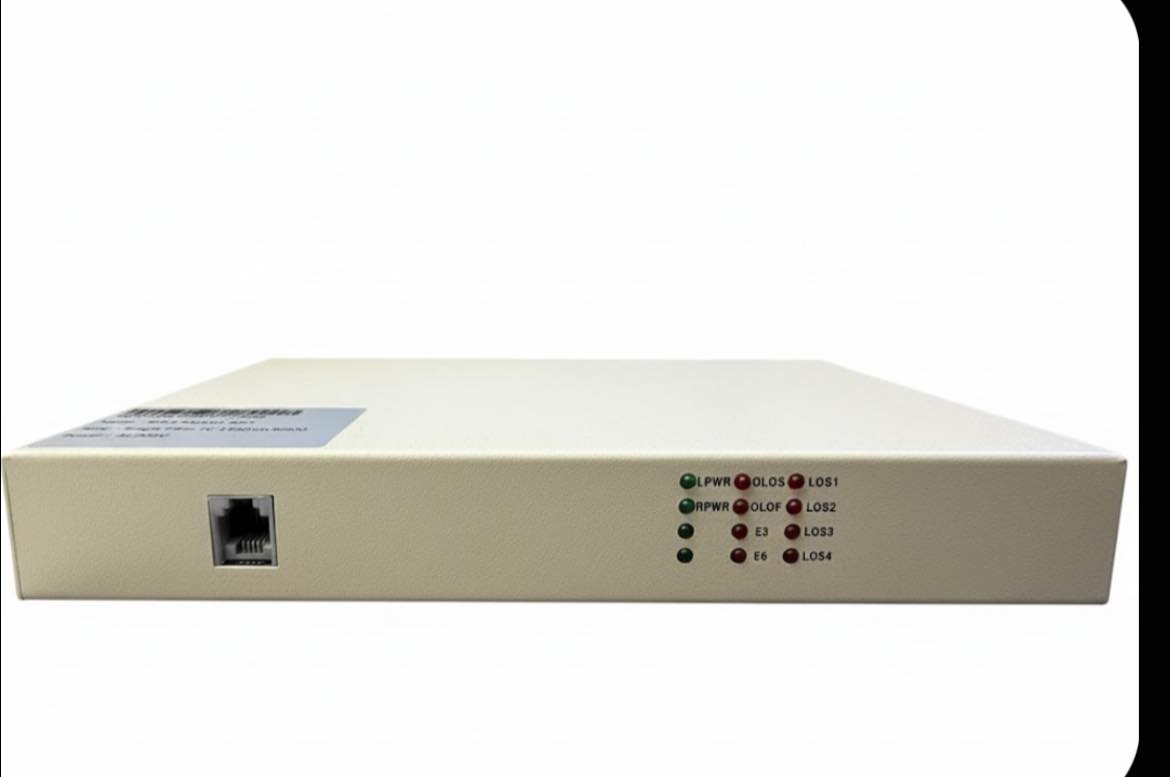 📡 Fiber Converter / Fiber Modem احترافي

حوّل اتصالك إلى مستوى أعلى مع جهاز الألياف الضوئية المصمم للأداء العالي والاستقرار التام 🔥
مثالي للشركات، السنترالات، الفنادق، والمباني الكبيرة.

✔️ يعمل على كهرباء 220V AC
✔️ مدخل Fiber Optic سريع وموثوق
✔️ 4 منافذ RJ45 لربط عدة أجهزة
✔️ مفاتيح DIP Switch (8) للتحكم الكامل
✔️ أداء ثابت واعتمادية عالية

💡 الحل الأمثل لاتصال قوي بدون انقطاع
📦 جاهز للتنصيب والاستخدام

📲 للتواصل 
واتساب : ‪0773 758 8206‬
أو مراسلة داخل الصفحه .
