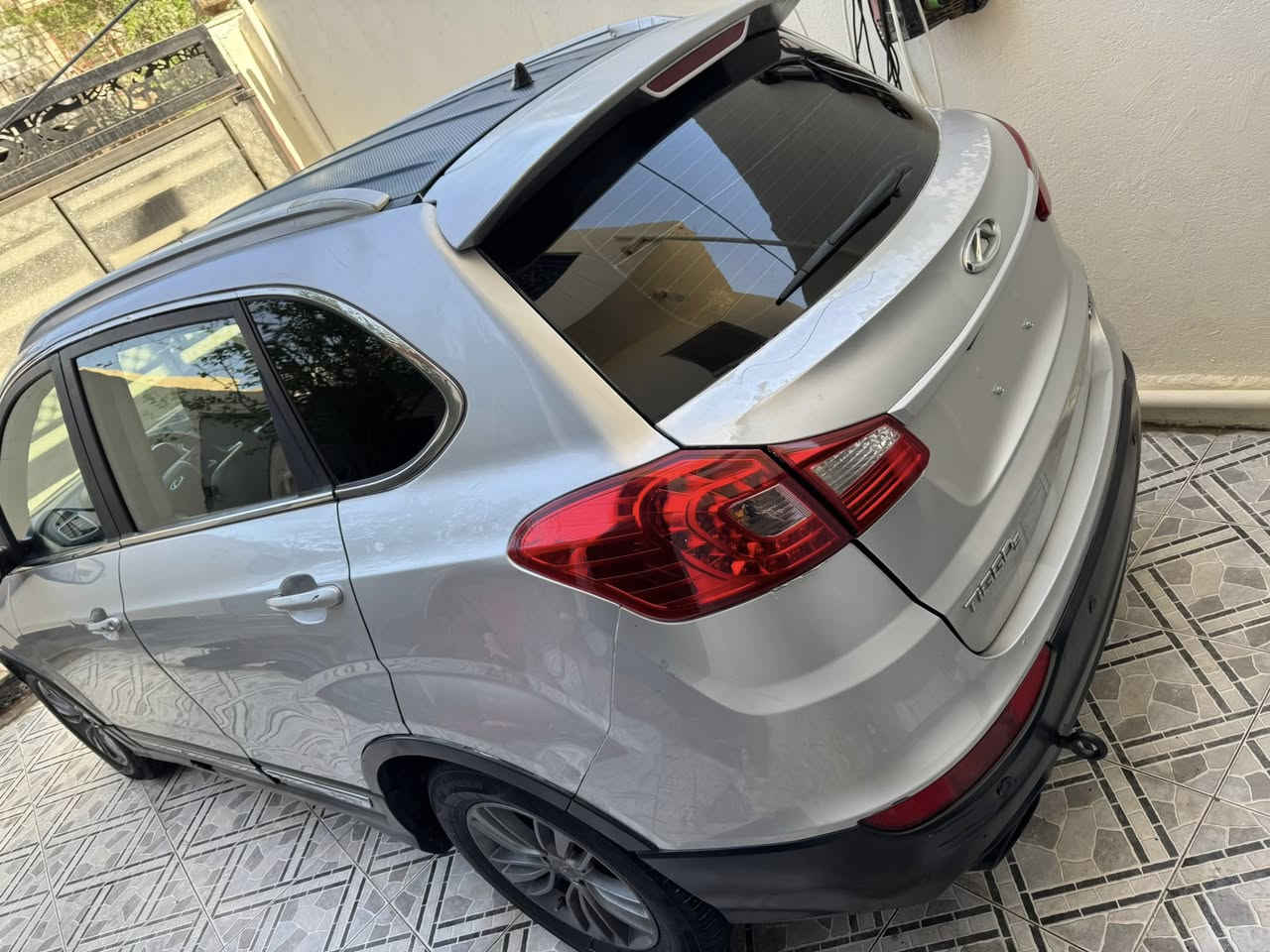 تيگو5 موديل ٢٠١٨ مكينه ٢٠٠٠ اربعه سلندر رقم بصره حره بأسمي سنويه  لحد ٢٠٣٠ ييهه صفحه صبغ ملاحضه ما اكفلهه من الصبغ ابيع كوم حديد مكينه گير خير من الله تخم تاير باتري جديد تبريد ثلج حداده ادامه من كلشي بصمه كامره حساسات دواخل جلد قماره كاربون فايبر السعر ٨٤ ورقه بيهه مجال قليل
***********
***********
