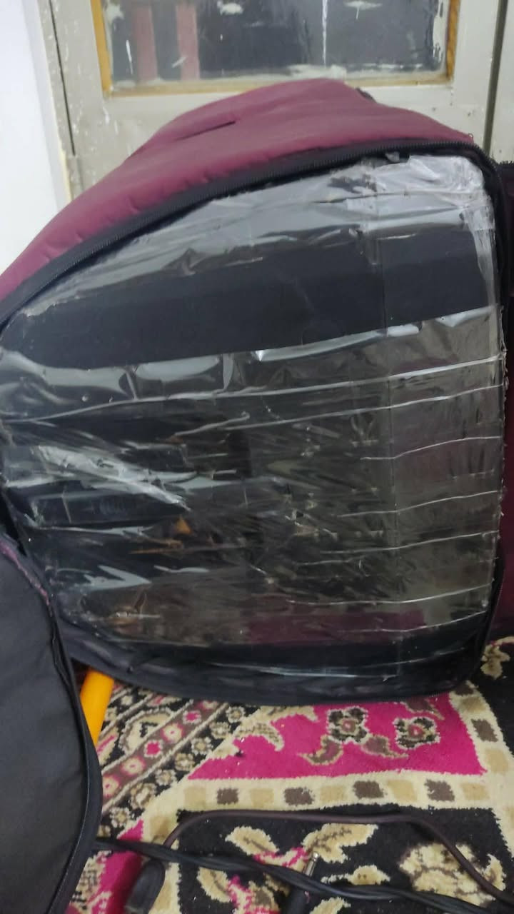 السلام عليكم مونيتر مونيتاربو نضيفه كلش شرط الفحص والشغل 
مكاني كربلاء *********** 550 وبيه مجال
