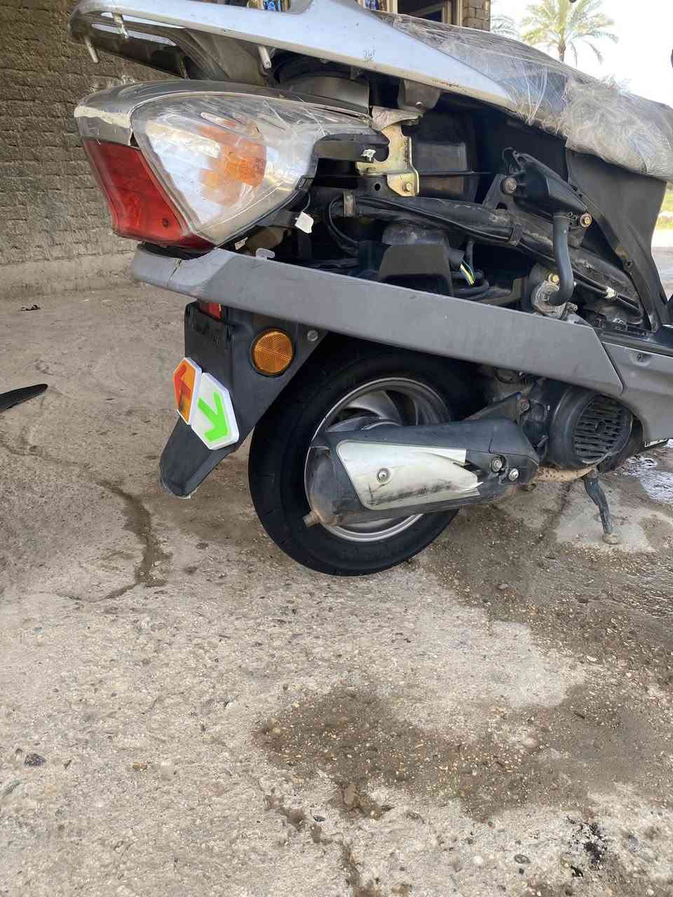 السلام عليكم ورحمة الله وبركاته دراجه للبيع هونده نقصه كفرات بس دراجه مكينه خرسه محرك مفتوح شلع معدل سلف هندر كهربايات شغال دراجه السعر ٣٠٠ وبيه مجال تعال خاص وبيك خير ودلل مكاني بغداد الحسنييه


**إذا كنت صاحب هذا الإعلان وتريد حذفه لأي سبب، رجاءا أرسل رسالة إلى الدعم الفني**