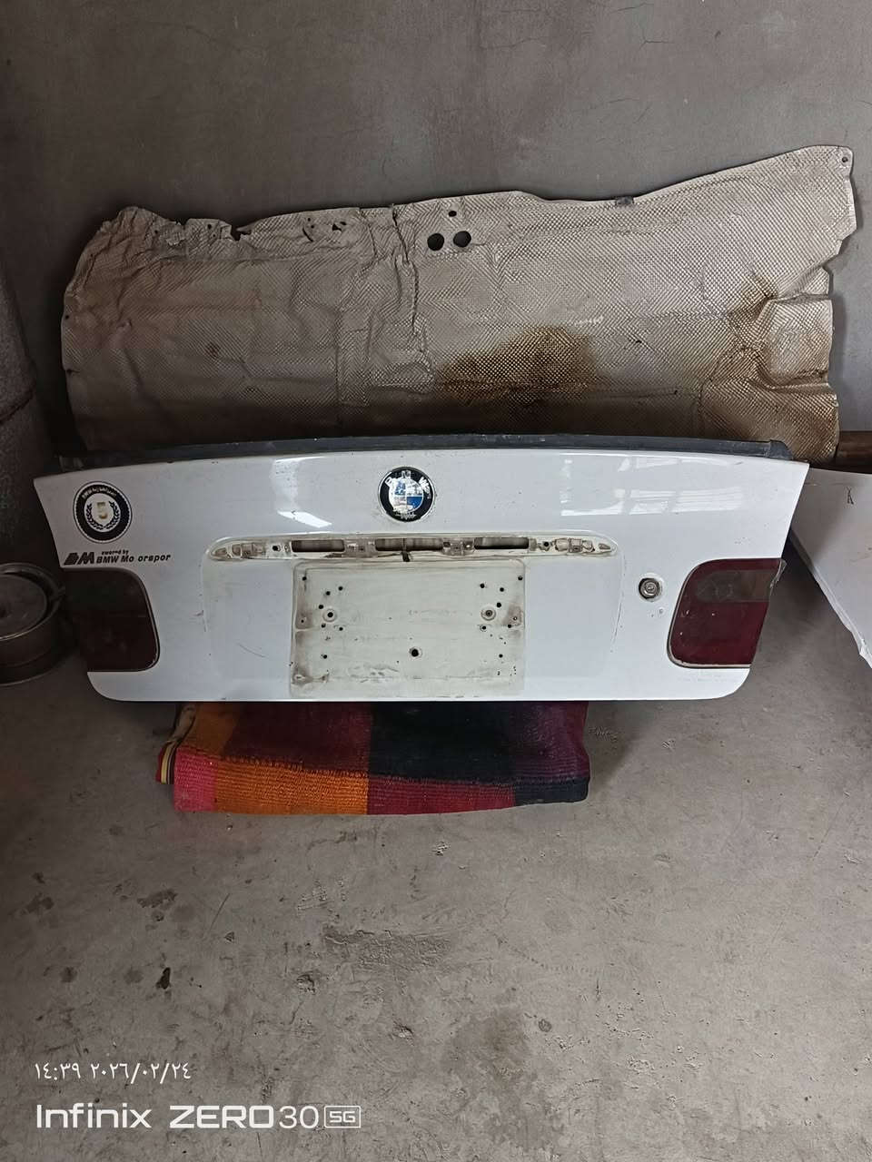 سلام عليكم 4 بيبان + يونيد + صندوق+ 2 جامرلغ نضيفات سليمات للبيع مكاني كركوك حي صناعي جديد
***********
***********
