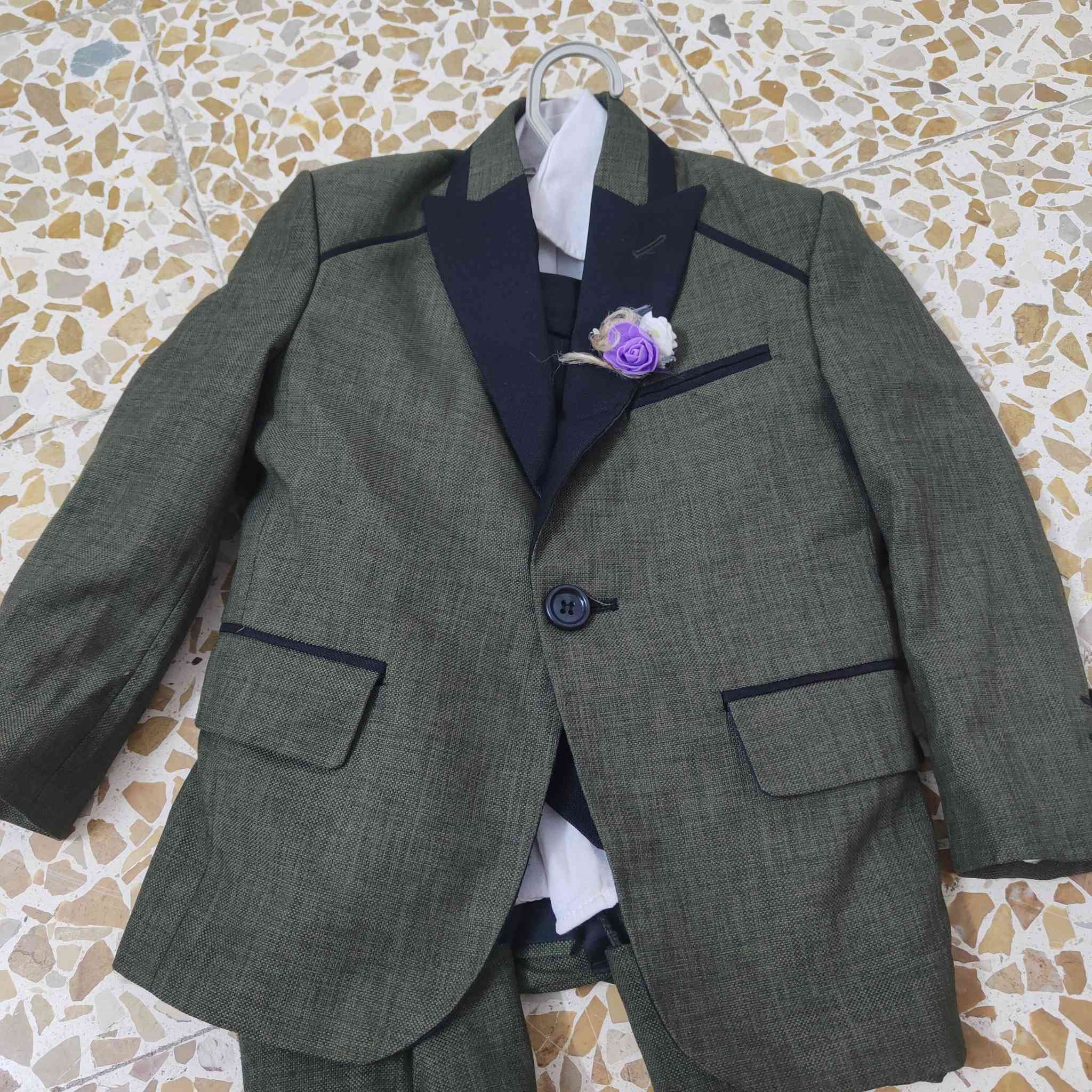 ملابس ولادي للبيع سعر مناسب واكو بوتينات هم


**إذا كنت صاحب هذا الإعلان وتريد حذفه لأي سبب، رجاءا أرسل رسالة إلى الدعم الفني**