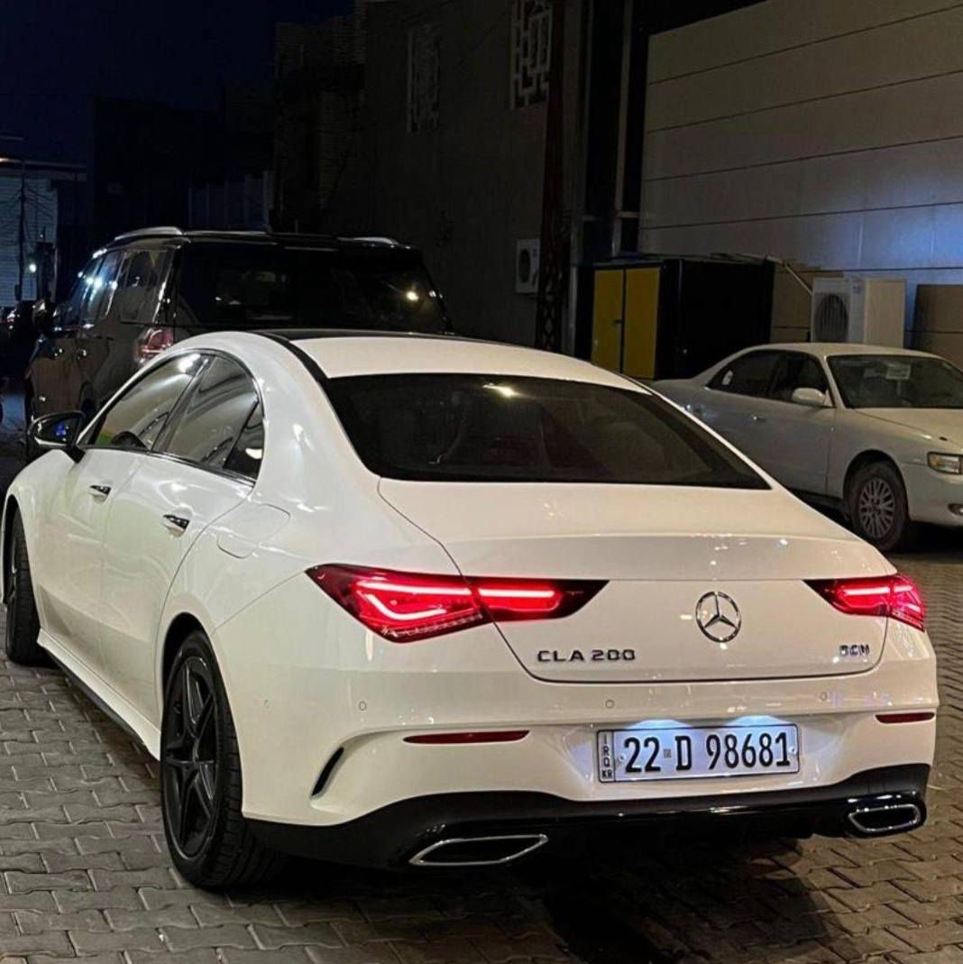 مارسدس  Cla 200 2023
وكالة bcm  ماشية 32000 كم 
جاملغ امامي ودعاميه اماميه مبدل ومصبوغ 
بدون دواخل بدون ايرباكات الباقي كلشي كفالة عامة
محرك كير واير بشرط مامفتوح 
سيارة حيل نظيفة كلشي عل بلاد جديد 
سنوية هزة كلشي جديد مدفوع لـ
باسمي السنوية بشرط تحويل وغرامـة
سيارة مابيـها دينار مصرف كامل من كل نواحي
 رقم صاحب سيارة ***********
