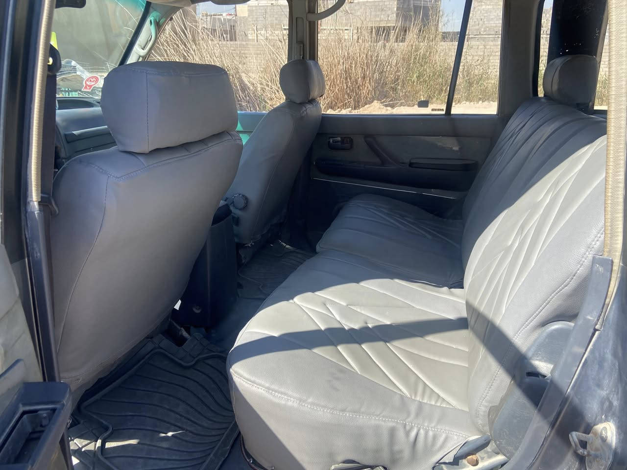 السلام عليكم  لاندكروز اليلى علوي مديل 1993
البيع رقم بغداد مشروع اوطني السياره جاهزه دو شمه كشنا ت ارضيه جديده تبريد كهربائيات مكينه محور 2500 ماصاراله هواي من شاديه لا تنقيص ولا تبخير  فقط ضعف اب كير مكانه البصره *********** الساره مصبوغه عام صار اله شهر الساره الله شاهد معمرينه تعبانين بيه ما متوجد عل نت تصل أوبل خدمة
