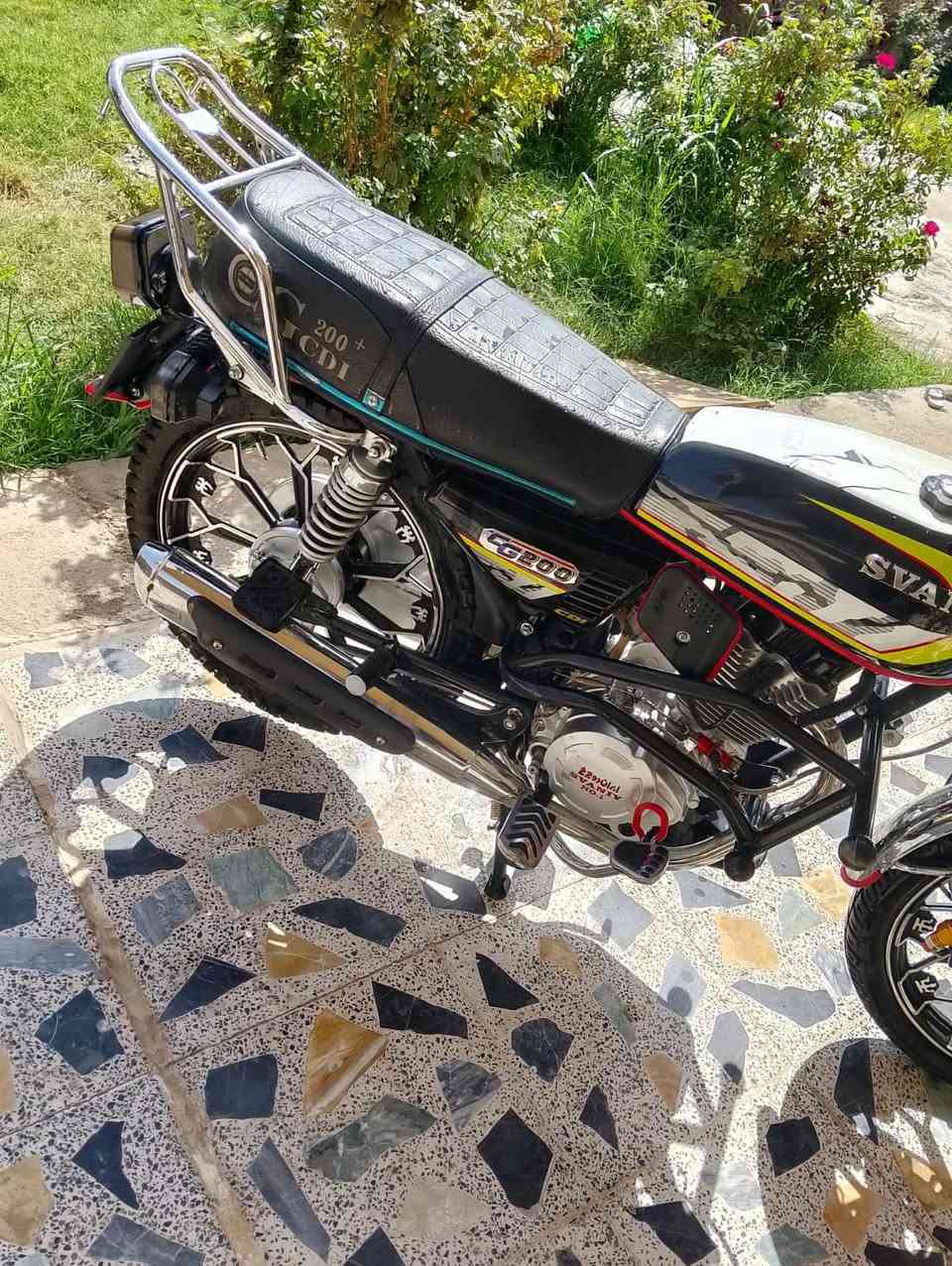 سلام عليكم دراجه للبيع موديل ٢٠٢٥ وراق كمله محرك ٢٠٠cمكان بغداد قرب بسمايه سعر ٨٠٠ بيه مجال وتساب ***********
