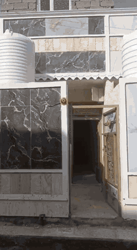 السلام عليكم 
مشتمل مساحه 60 بناء حديث منطقة هادئه قريب على المدرسه كافه خدمات سعر مناسب جدا للتواصل مراجعه دلاليه المصطفى او الاتصال
***********سيد دحام
*********** حسين الغريباوي
*********** حسين المياحي
