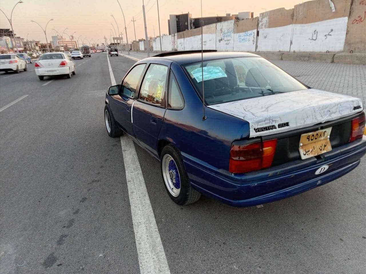 سلام عليكم ورحمة سياره اوبل فكترا كير محرك شرط محرك ٢٠ سلايت سياره لوك دواخل كله جديد جام كهربي شرط التحويل و الوكاله غرمات صفر سياره اربع تايرات جديد كهربيات كله شغال كيجات كله شغال سقف سلايت سياره جديد لا ضربه لا خياس جوم كهربائي سياره كلش نضيف السعر ٣٠ وبي مجال مكاني كركوك دروازه ***********
