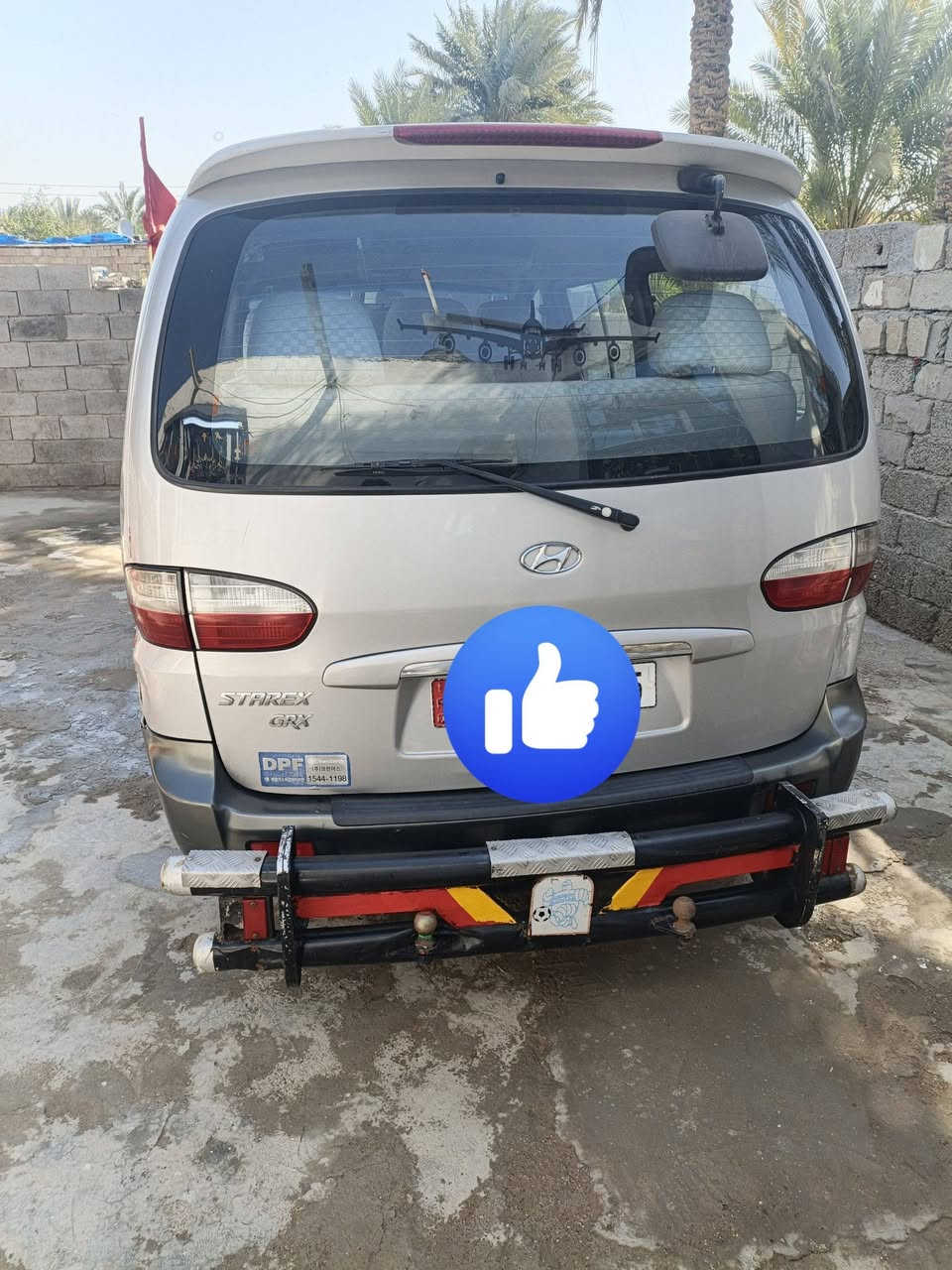 السلام عليكم عيني ستاركس موديل 2006للبيع محرك نضيف كير اكسن تخم تاير السعر 80وبيها  ***********
