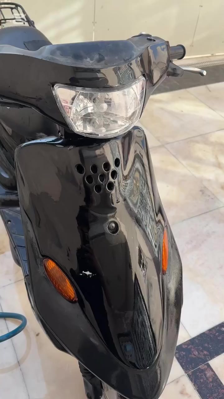 سلام عليكم دراجه ياماها 9 كدامك بلفيديو كلشي موضح صار 5اشهر طالعه من الوكيل كله بلاد *********** واتساب
