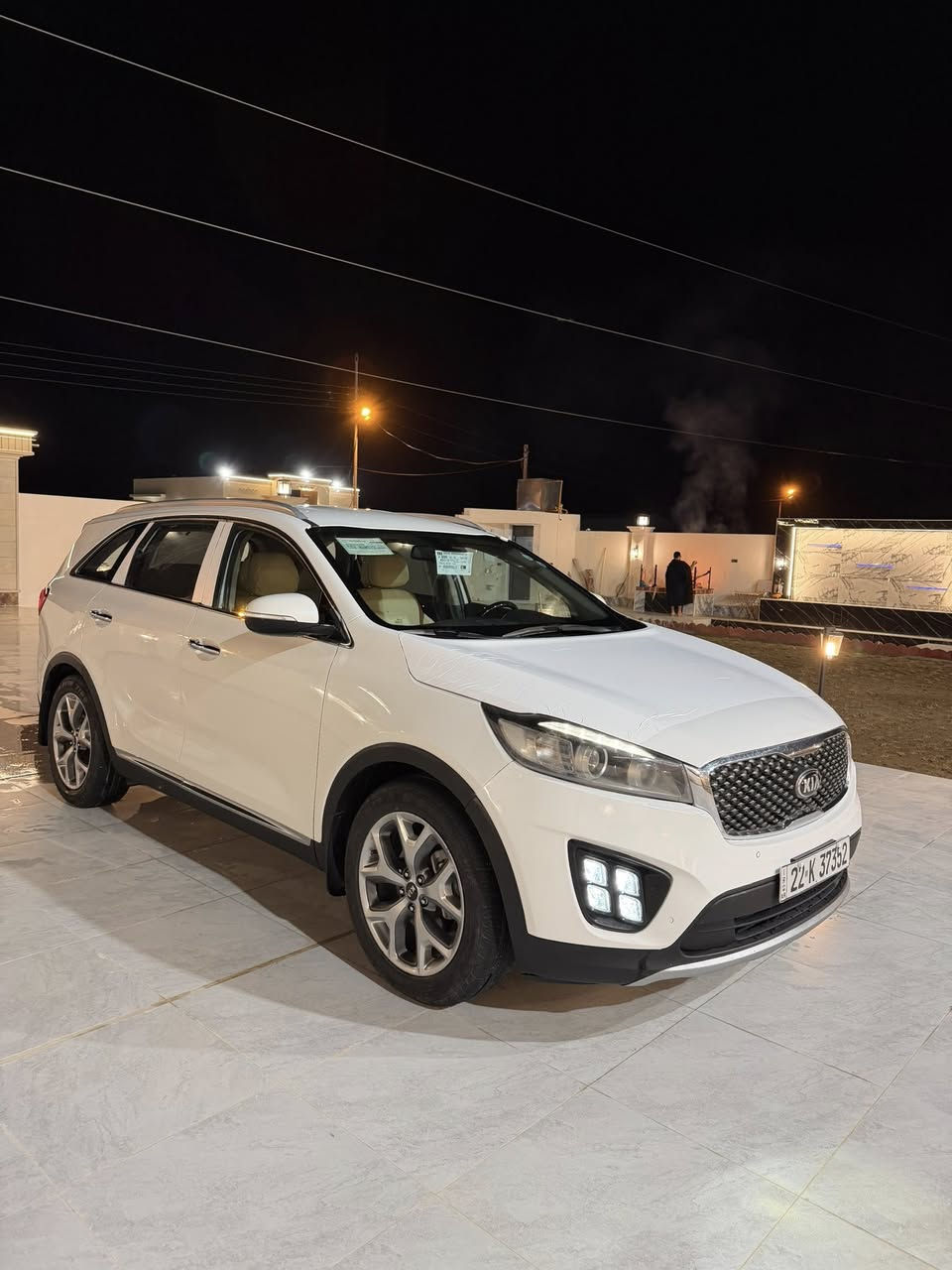 سورنتو موديل2015
خليجي مكفوله كفاله
فول عدا البناراما 
بصمة محرك6سلندر
ماشية 110حقيقي شرط

السعر205وبيها مجال
***********
