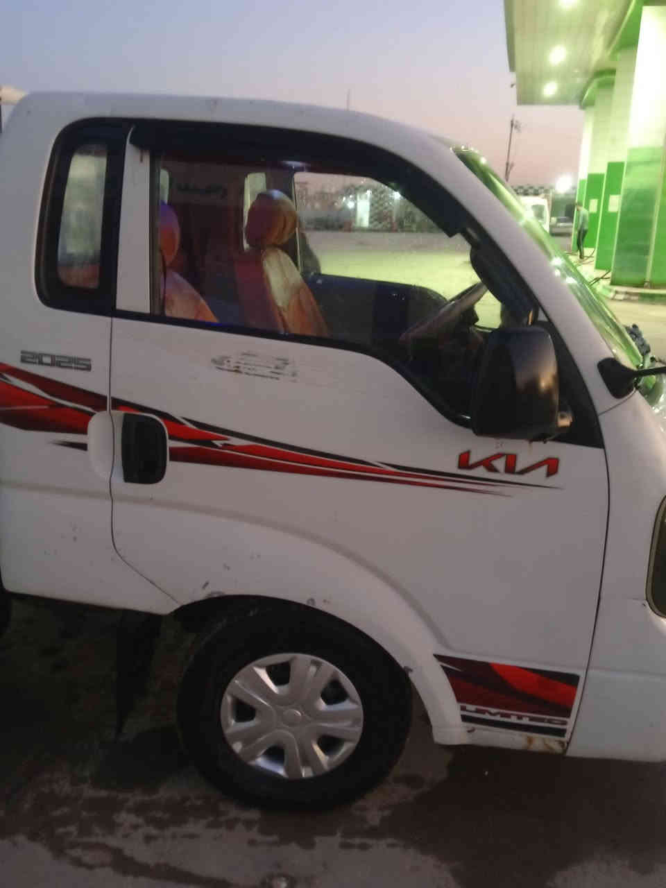 كيا بومه للبيع موديل 2016
مبدل قماره وداك شعار كمركي 
سياره بسمي سياره مثل ماوضح بالصور
تحويل مباشر مصفره ضريبه وغرامات 
السعر 85
للاستفسار ***********
