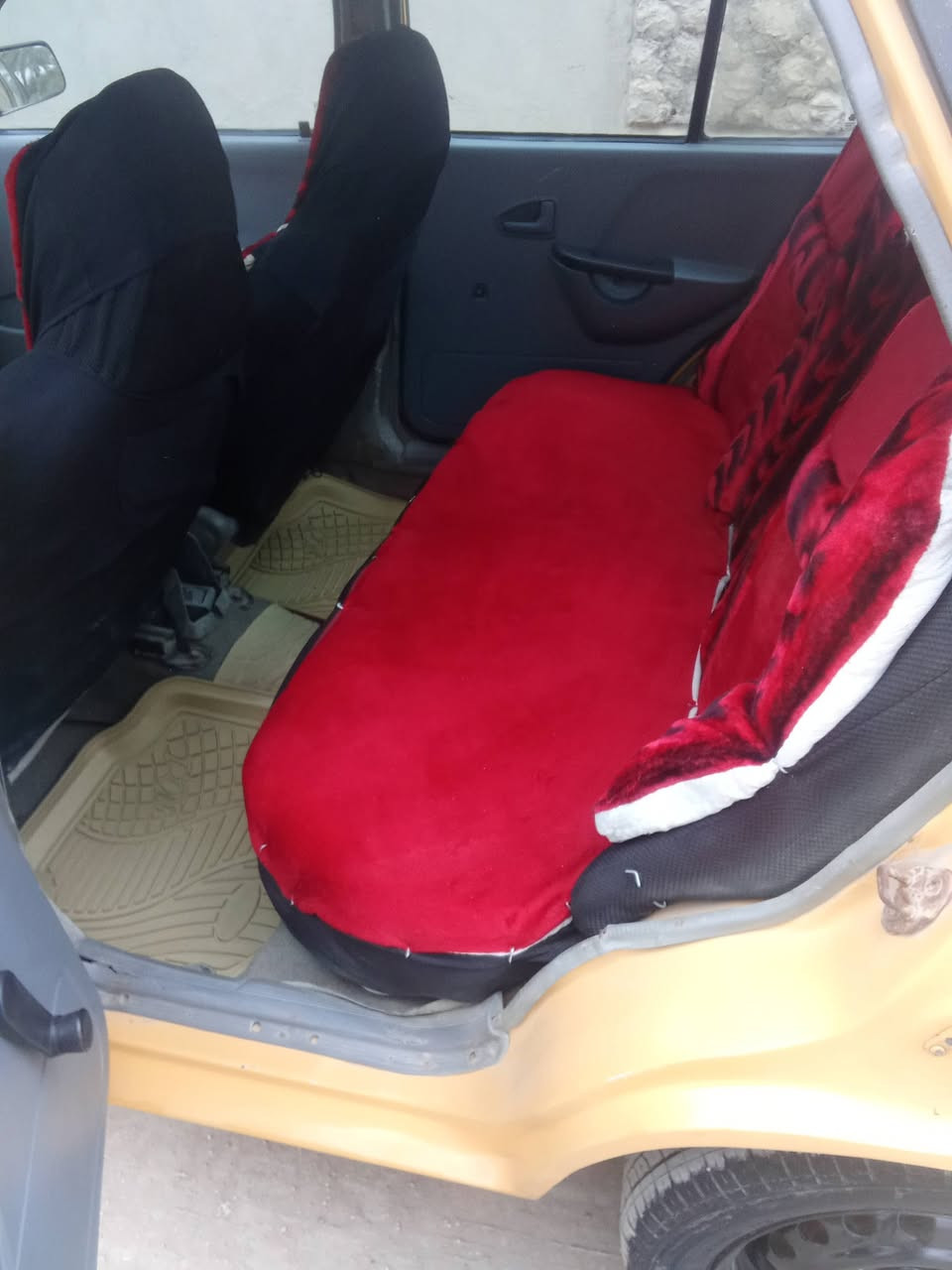 السلام عليكم سايبا 2012
كير ومكينه خير من الله حداديه جاهزه هزه صاعده كهربائيات كله جاهزه تخم تاير جديد تحويل ثاني يوم مكاني حله السعر 25 لاستفسار هذا رقم ***********
