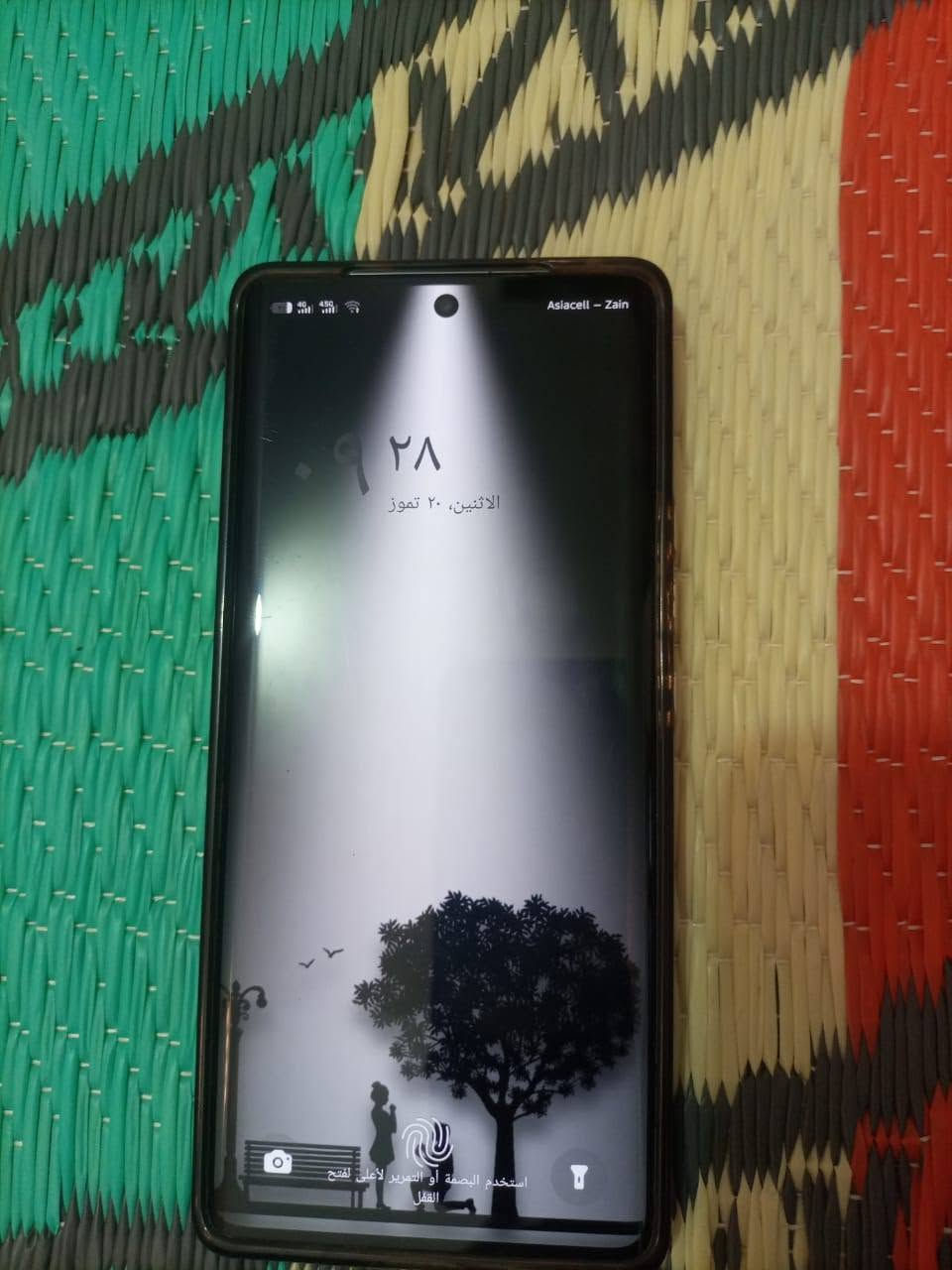 سلام عليكم
عندي جهاز انفنكس زيرو 40 نسخه ال 5g ذاكرته 256 وبطاريته بعده جديده  صارلي شهر من ماخذه بس بيه كسر من الضهر  للبيع او المراوس للتواصل: ***********
