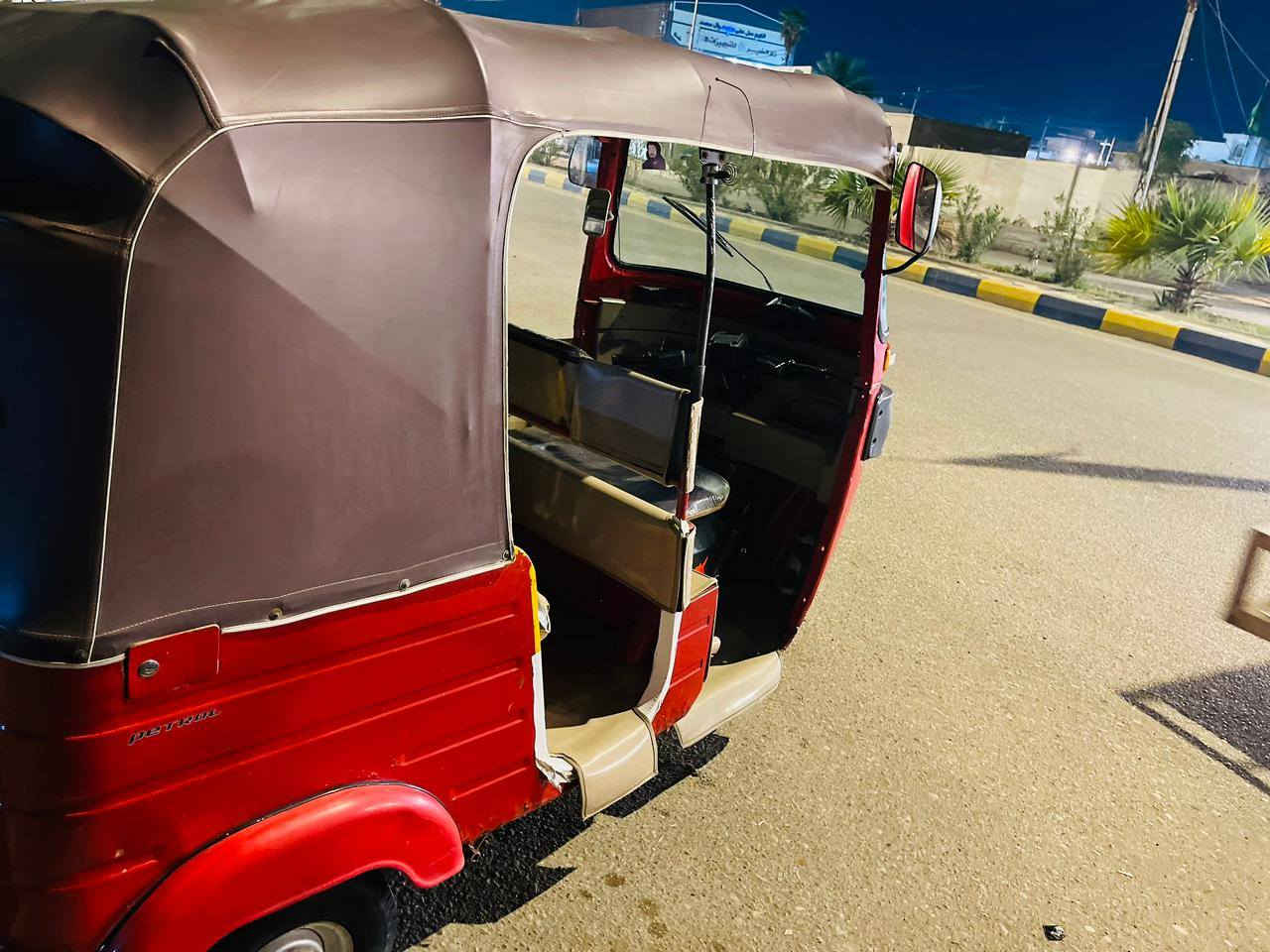 سلام وعليكم تكتك 2020 ششهر 10 
 وسنويه ومرقمه نكليزي باقي 
 ستلام مدفوع فلوس طباعه 
فراشات جدد تفصال ودوشمه ومسجل كل جديد  تكتك جاهزه كبل لشارع
لا صبغ ولا معجون ولا تعمير بس هاي دحكه لوره مبينه بصوره 
مكاني ميسان حي الحسين جديد 
***********
شرط تحويل ثاني يوم
