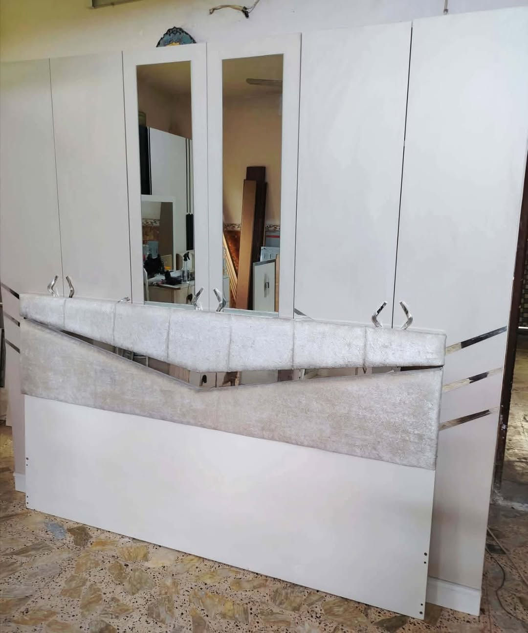 غرفه نوم 6 قطع اخت الجديده  نضافه 95% كل هذا بـ 500 شد ونقل داخل بغداد مجاني


**إذا كنت صاحب هذا الإعلان وتريد حذفه لأي سبب، رجاءا أرسل رسالة إلى الدعم الفني**