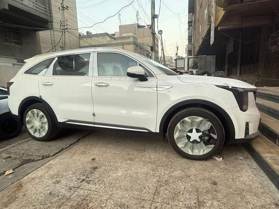 ٢٥ ظمان شركة دولية يعني ام ظمان زيرو ماشية ١١ الف بيهة بعد ٣ تبديلات دهن مجانية بغداد بسمي عنوان بغداد جميلة  *********** سعر مال بيع ٣٢٠
