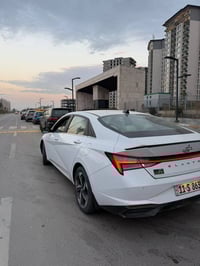 سلام وعليكم للبيع النترا خليجي موديل 2022/ رقم بغداد بأسمي تحويل ثاني ...