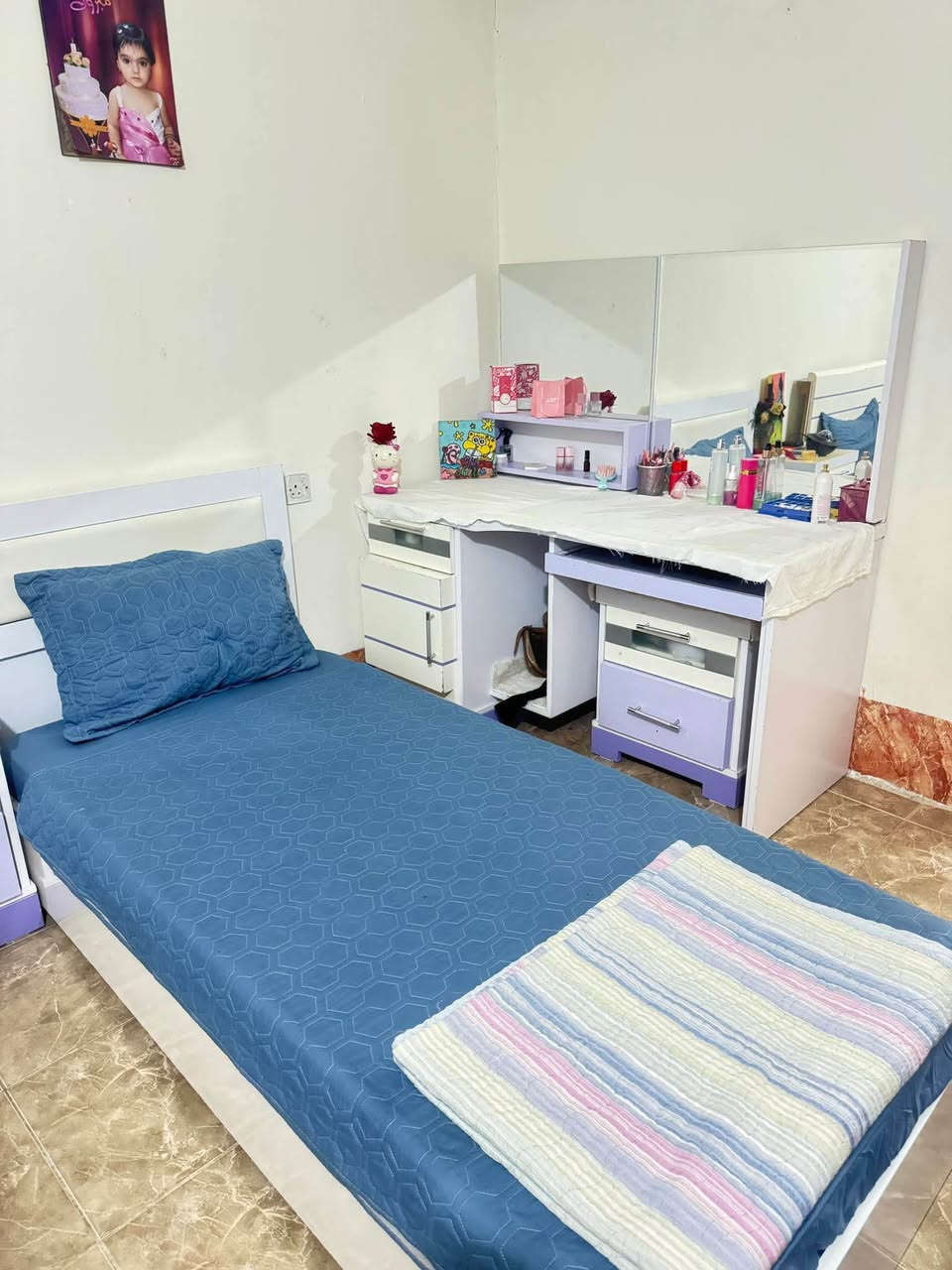 غرفه نوم جديده مو مستخدم أربيل, العراق


**إذا كنت صاحب هذا الإعلان وتريد حذفه لأي سبب، رجاءا أرسل رسالة إلى الدعم الفني**