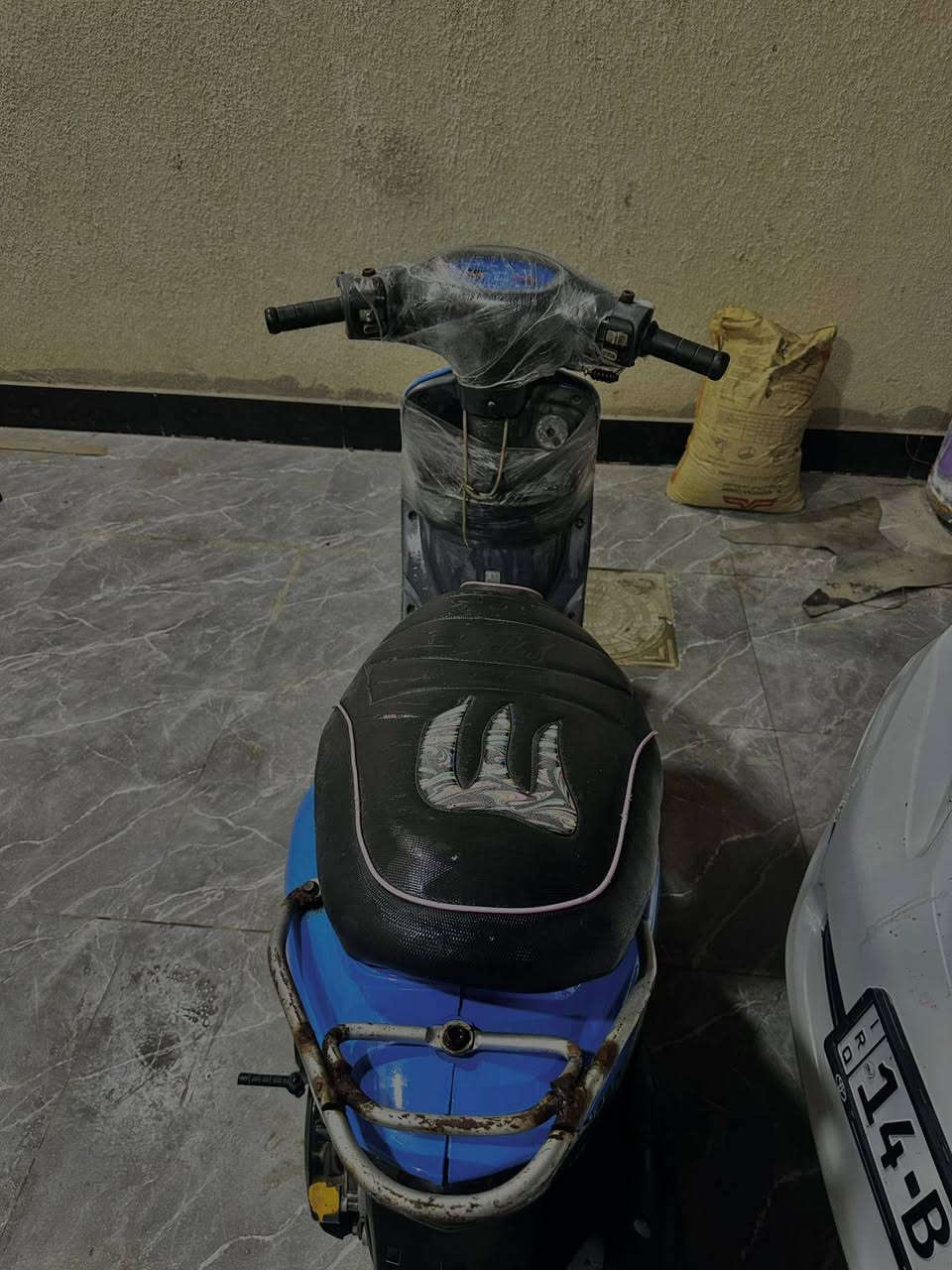 قجمه البيع ناعمه نهضه ومعدل  بدل بيه فقط ربل ولف وحتا ما بينه شرط اكدر ابيع ما مفتوحه بس الواحد مخافت الله ما نقصه ايشي كلشي شغال سلف كهربايات كلشي شغال مكاني بصره السعر 550 وبيه مجال قليل جدا رقم تليفوني, *********** واتساب وخط
