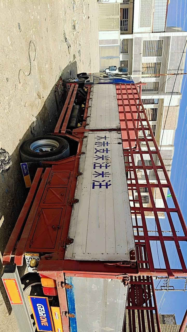السلام فوسو طول سته وربيعين بلادي بدي اربع قطع كاعيه حديد جكر شاصي عريض للخير تخم تايرخلفي 19.5 امامي 17٫5 محرك 17 عادي مسكر24ولف قبق اسود بم عادي مو كهربائي موديل 96بلاد رقم  وسنويه جدد انكليزي نجف مميز مكان السياره بغداد سعر170


**إذا كنت صاحب هذا الإعلان وتريد حذفه لأي سبب، رجاءا أرسل رسالة إلى الدعم الفني**