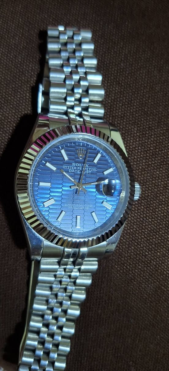 ROLEX DATE JUST المينه
ساعه رولكس  كوبي 

ماكنه بطاريه 

القطر ٤١ ملم 

المينه زركه مميز  

سعر  ٤٥ الف  مع توصيل


**إذا كنت صاحب هذا الإعلان وتريد حذفه لأي سبب، رجاءا أرسل رسالة إلى الدعم الفني**