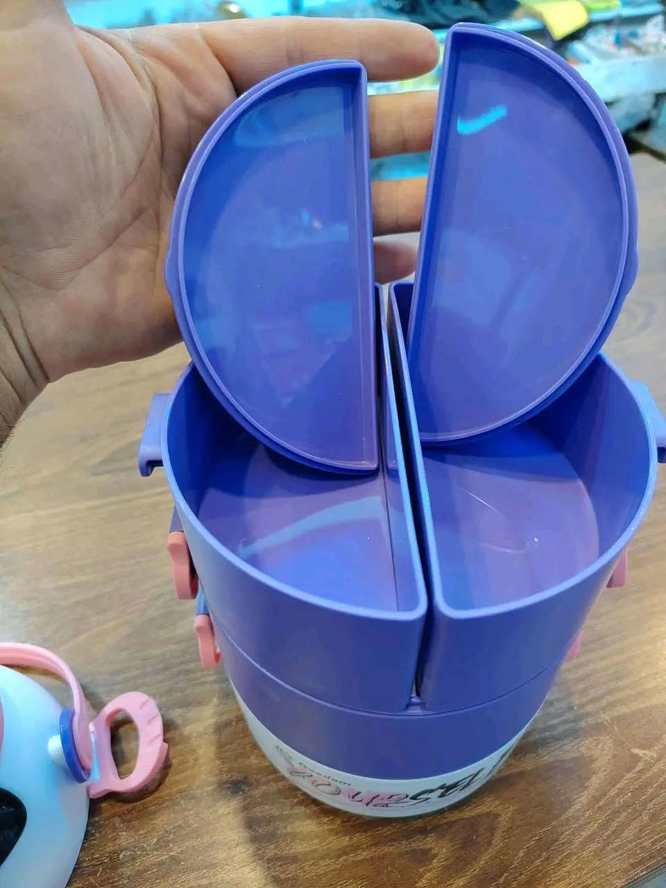 سفر طاس مال دومات يجنن شلون الانج بوكس يجنن 
السعر 7 الف


**إذا كنت صاحب هذا الإعلان وتريد حذفه لأي سبب، رجاءا أرسل رسالة إلى الدعم الفني**