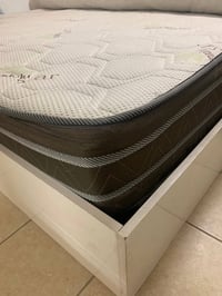 دوشك نفرين • ١٨٠×٢٠٠ • نظيف
