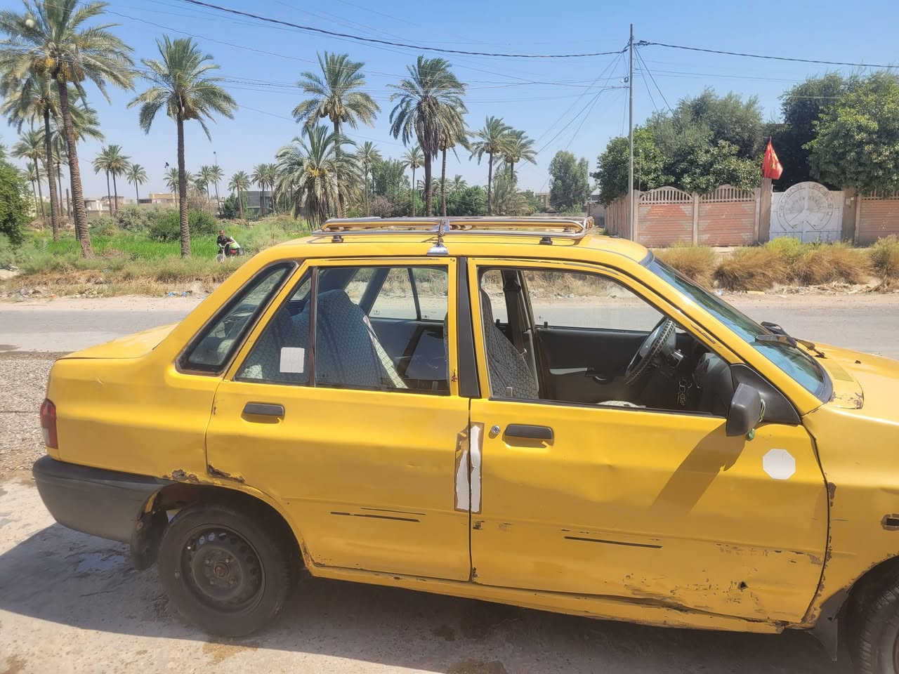 سايبه للبيع موديل 2013 عليها هيئه وغرامه 400 الف علا المشتري السعر 15 وبيها مجال للطيبين  مكاني كربلاء طويريج ***********
