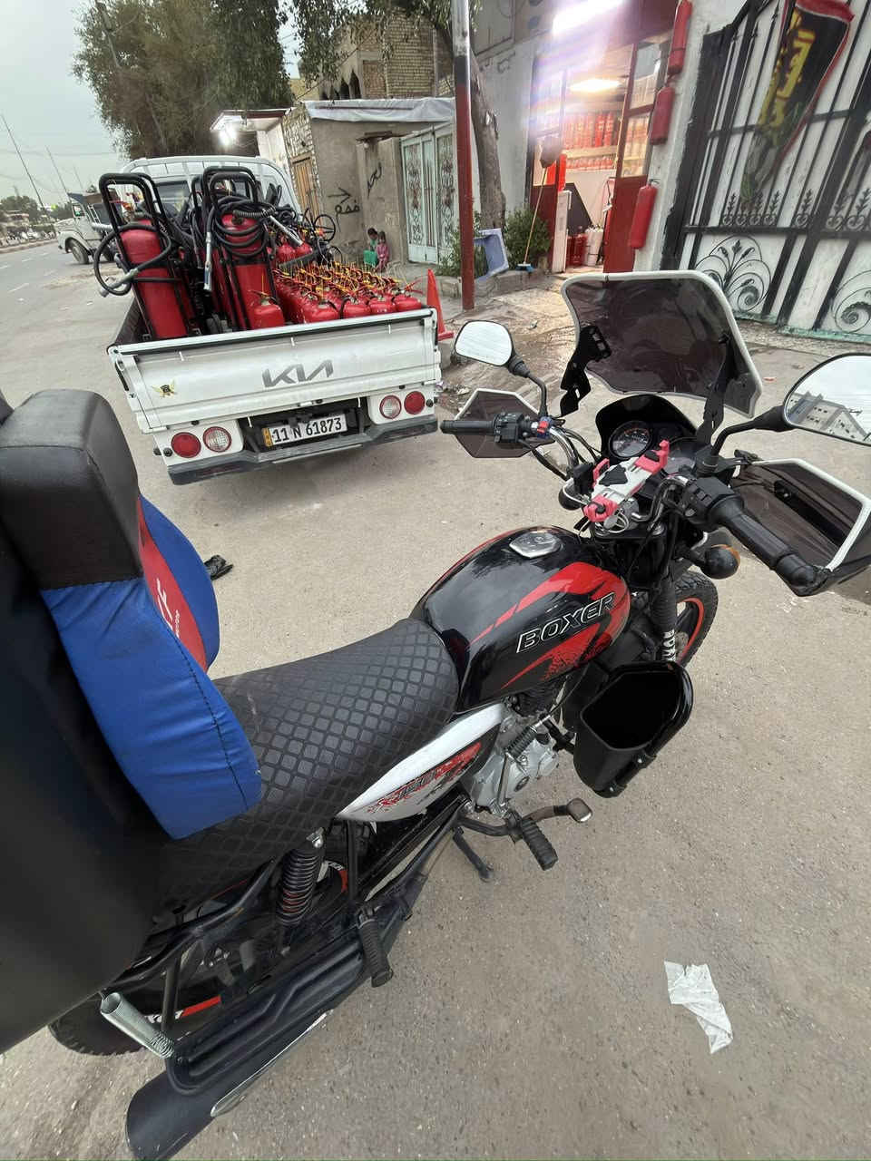 بوكسر 23 للبيع مكاني بغداد 
نضيفه مكفوله ***********
