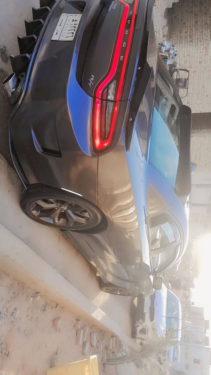 السلام عليكم
جارجر 2019  RT
مكينة 5700 v8

ماشية 51mi
رقم بغداد   حره
مواصفات الارتي معروفة :
بصمة
كير طيارة
شاشة جبيرة
قطعتين تبريد
كامرة دوارة
دكمه سبورت+سوبر تراك
شفتات ستيرن
هيتر مري
كروس سرعه
كشنات جلد مدوشم
سستم سماعات الباين
كشن سايق كهربائي
حساس خلفي
سبايدر خلفي بلادي
كزوز بلاد ما ملعوب بي
ويل  قياس 20 
السيارة ع وضع الشركة ستوك اي تعديل او تزويد ع المكينه ماكو
السعر195 ، وبيه مجال 
مكان الدوانية 
‏‭***********
