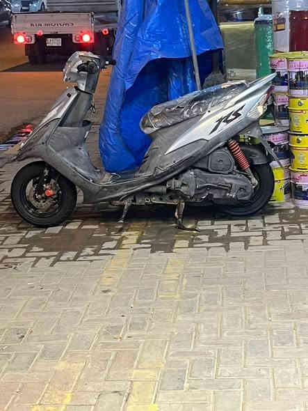 السلام عليكم ماكس عدله كفاله عامه الدراجه جديده حيلل نكره شرط اذا أدير مرتين ترجعه 😅 كله شغال صارله شهرين نازله من الحاويه سعره مليون  وبل عافيه على الياخذه 
***********
