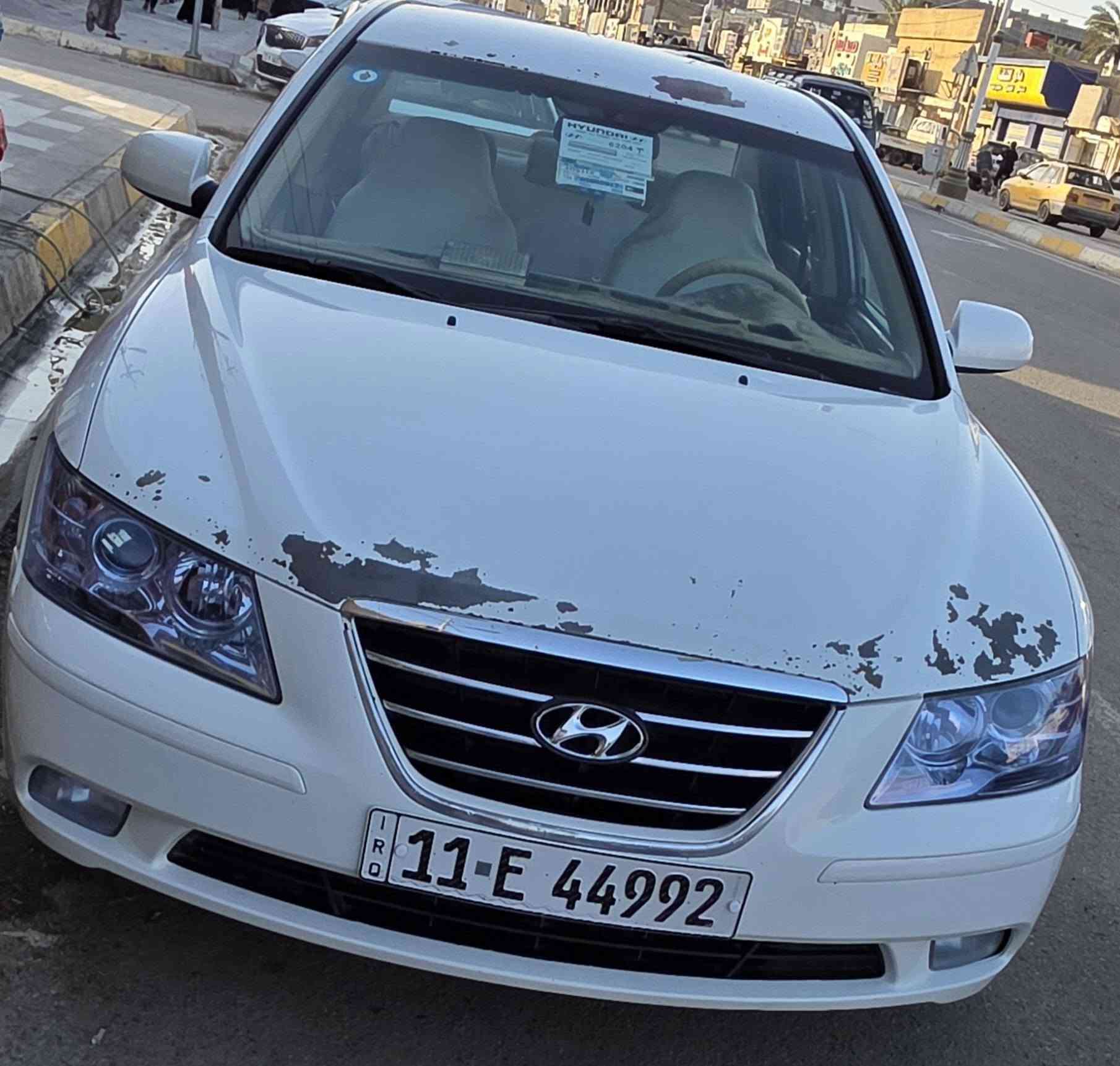 سلام عليكم للبيع سوناته امريكي
موديل ٢٠١٠ محرك ٢٤٠٠ دوش 
صبغ قطعتين بيه تكشير واضح بصور
مكينه كير حداديه تبريد خير من الله 
سياره مابيه نواقص رقم بغداد 
استفسار اتصال ***********
