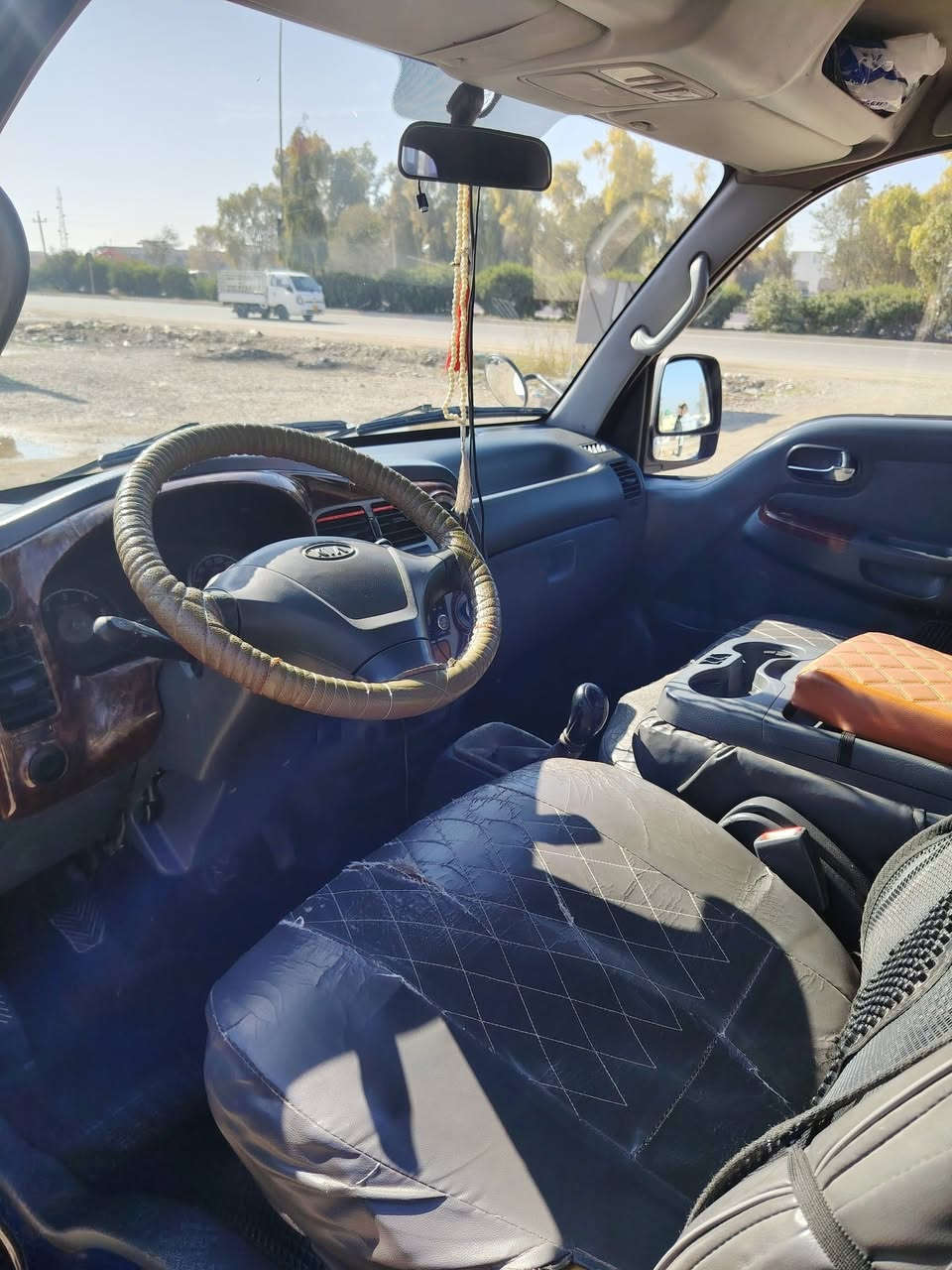 كيا بنكو3 2008
سيارة مكفولة من كلشي ماعدة شبر بل ربع الورة السايق
كير محرك اكسل مكفول وبشرط انطي
تخم تاير جواهة تدفئة شغالة التبريد يرادلة كبريسر التبريد منظومة كاملة بس يرادلة كبريسر
سنوية ل28
رقم ديالى سيارة يرادلهة صبغ مكانات 
سيارة ممحتاجة كلشي كاملة مكملةكبل لشارع  بيهة خيط بخار بدون تنقيص عارضيهة 80 وبيهة مجال اخوان ماعندي خاص *********** مكاني داقوق كركوك
