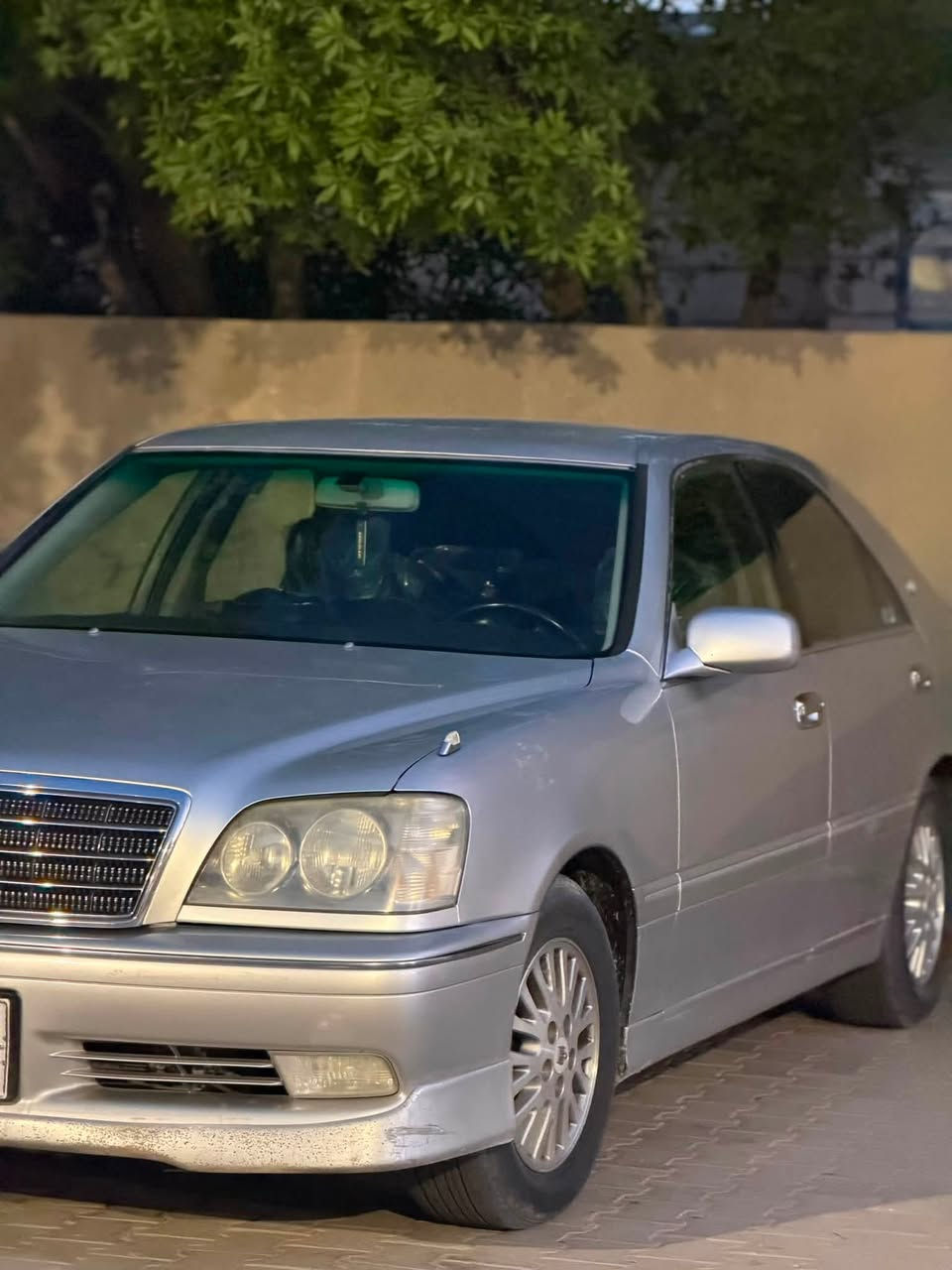 جنون ادوات موديل 2004 گصه جنطه 
مكينه وكير كفاله
تبريد ثلج
حداده حلوه
دگمتين
متومه و السنويه ضايعه فقط لوحات انطيك وياها
السعر 32وبيها مجال
المكان البصره 
***********
