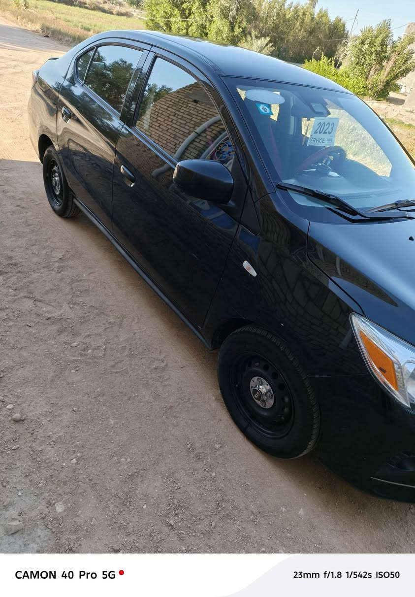 السلام عليكم
بيع او مراوس 
ميراج ٢٠٢٣
امريكي 
ضررها جاملغ خلفي جهة السايق والباب خلف السائق فقط رش 
سونارها مرفق بالمنشور 
عنوانها السماةه. رميثه 
رقم الهاتف ***********
