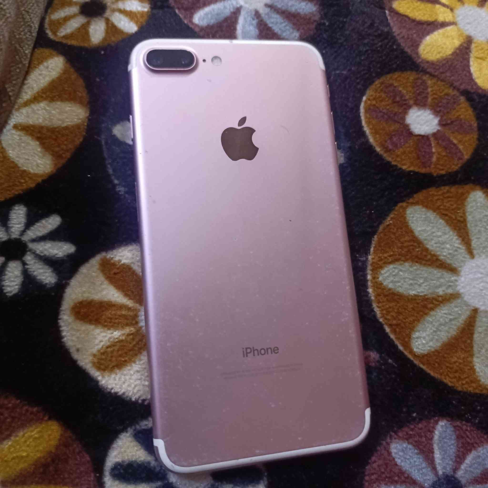 سلام عليكم ايفون سفن بصمه وكلشي بي يتشغل بس كامره وال اماميه وصوت مال اتصل فقط بي هذني بصمه شغاله ذاكرته 128 تلفون يخبل سعره مناسب 80 بي مجال بسيط كلش شراي يتصل ***********
