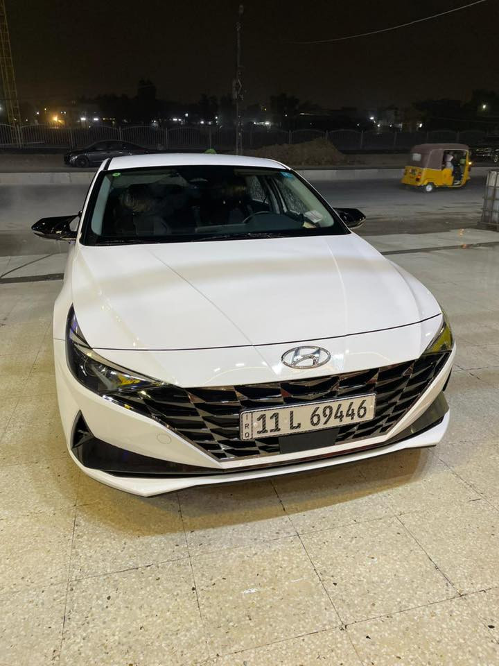 سلام عليكم
سياره النترا موديل 2023 وارد كوري(افانتي) 

محرك 1600هايبرد 

المواصفات
السياره بصمه
انظمه قياده بيها (normal smart sport) 
ايرباك عدد4 
شاشه كبيره تدعم ابل كار بلي /اندوريد اوتو
كشنات جلد اسود
سماعات عدد 7
تبريد يخبل ثلج ❄️ 
كشنات الكشن مال سائق تدفئه تبريد كشن الراكب الي بصف السائق تدفه
كامره خلفيه
حساسات  خلفيه
رادار امامي
قياده ذاتيه
مرايات شفط
تدفئه ستيرن
مثبت سرعه
و السياره بيها بعد مواصفات
السياره باسمي تحويل ثاني يوم

السياره ماشيه 16 الف كم

السياره نظيفه كلش بدون حادث و السونار مبين بالصور

السياره سعرها 155 ورقه و بيها مجال للشراء


**إذا كنت صاحب هذا الإعلان وتريد حذفه لأي سبب، رجاءا أرسل رسالة إلى الدعم الفني**