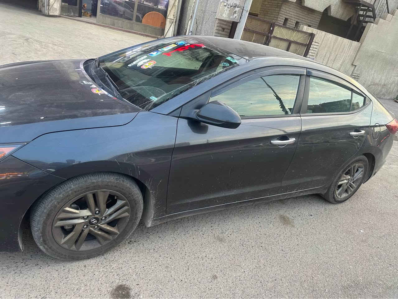 سلام وعليكم 
النترا 2020 وارد امريكي 
حادثها باب تبديل نفس لون بدون صبغ
عليها منضومة غاز 
رقم اربيل تحويل او وكاله 
رادار جانبي حساس امامي خلفي 
كامره خلفيه شاشة 
السعر 122 $ وبيها مجال حك جيه 
مكان السياره الدوره شارع الشرطة
*********** بغداد, العراق
