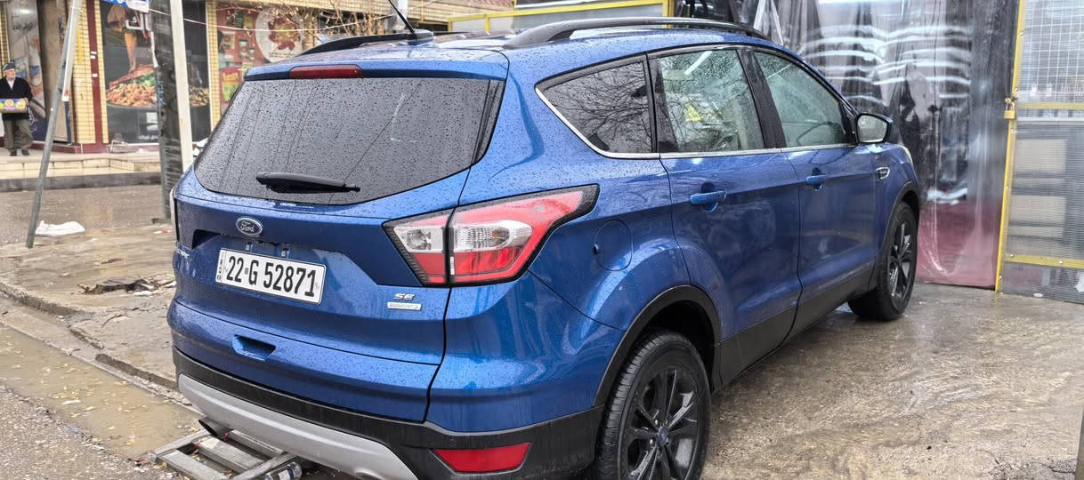 ***********
شوێن هەولێر
فۆرد اسکاپ لۆک لۆکە فوول فوولە بانۆرامایە
سێ پارچەی سبوخە بێ ژۆرێ بێ ئێرباگ
مەکینە15 توربۆ
سنوی نوێ تا2030
بەناوخۆمە تحویل و وەکالەی بەشەرت
هەموو گیانی بەشەرتە چوار تایەی لۆکی لەبنە
هەموو ئێرباگی بەشەرت أربيل, العراق
